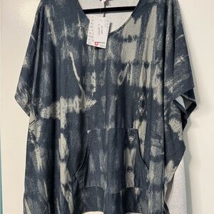 Lularoe Shelby - Tie-Dye Poncho Top